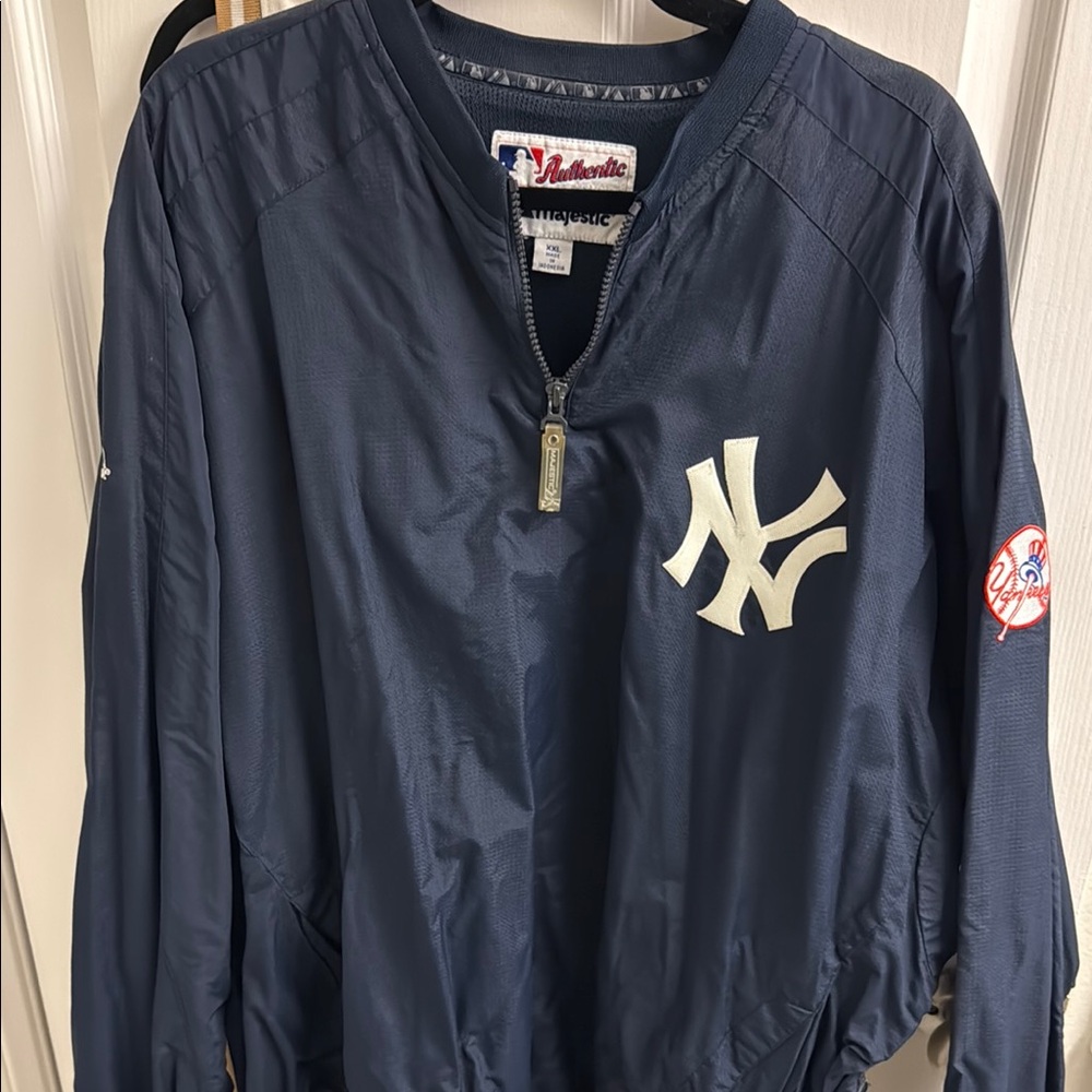Majestic Navy Yankees Pullover